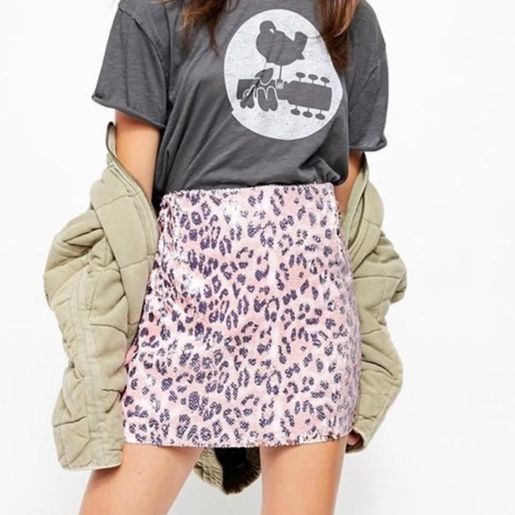 NWT | Free People | Pink Cheetah Sequin Mini Skirt - Picture 2 of 9